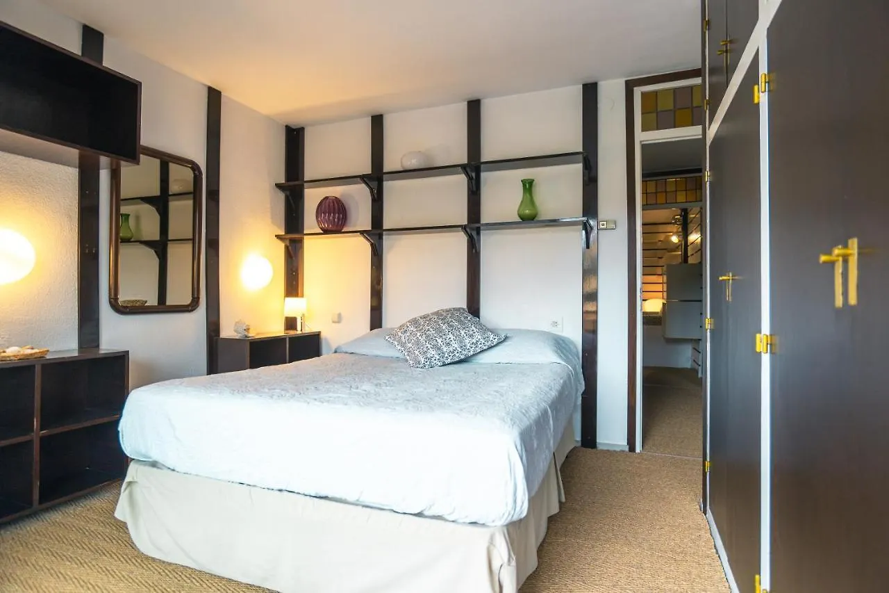 Gava Beach Apartment